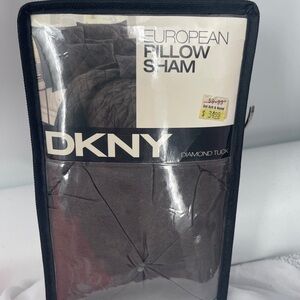 NEW DKNY European Pillow Sham in Charcoal Euro Diamond Tuck MSRP $60